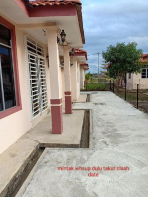 adamz guest house free wifi full aircond